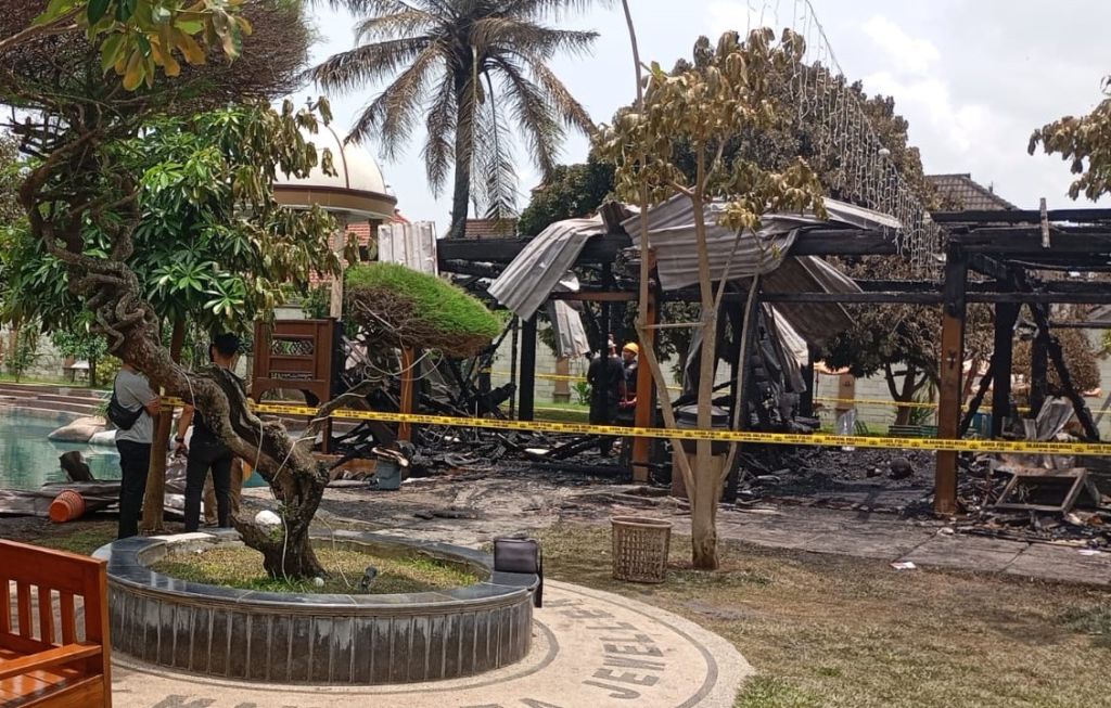 Identitas 3 Korban Tewas dalam Kebakaran Mahkota Love Garden Lamongan Belum Terungkap