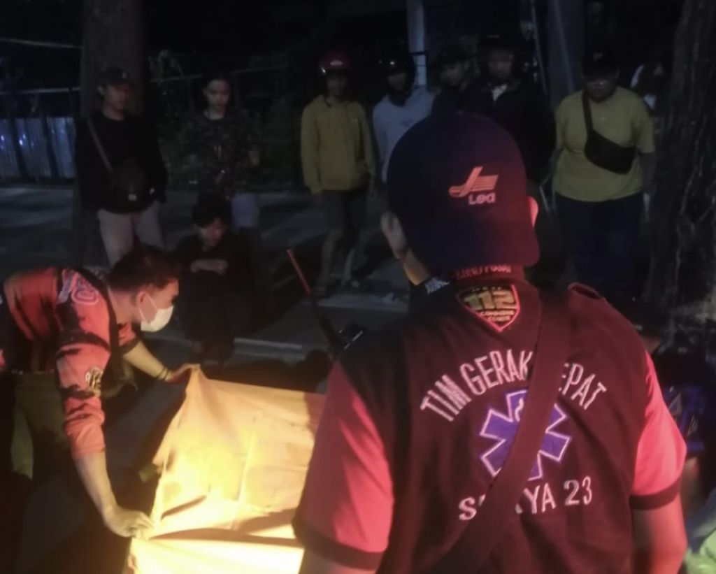 Kecelakaan di Surabaya Tewaskan 2 Remaja Cowok, 1 Cewek Terluka