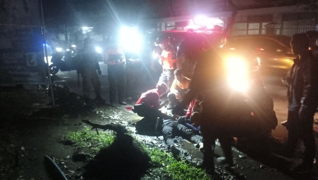 Mabuk, Ngebut, Dua Pemuda Sidoarjo Cium Aspal pada Tahun Baru 2024 di Surabaya