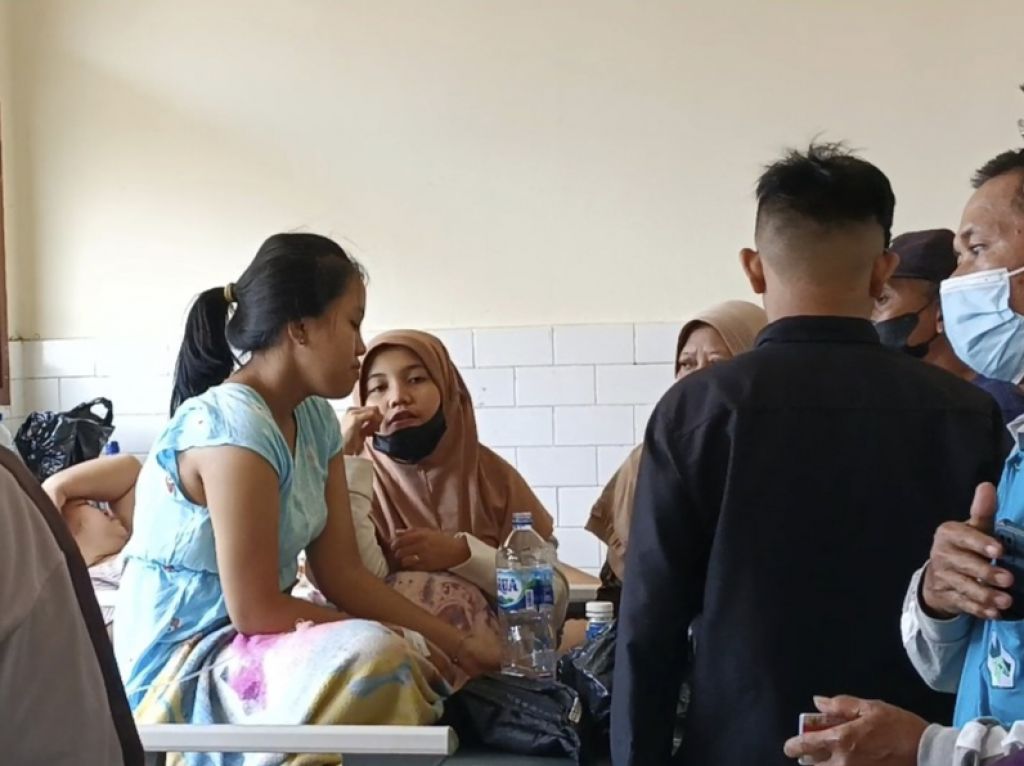 Warga di Surabaya Keracunan Massal Setelah Santap Hidangan Daging Kurban