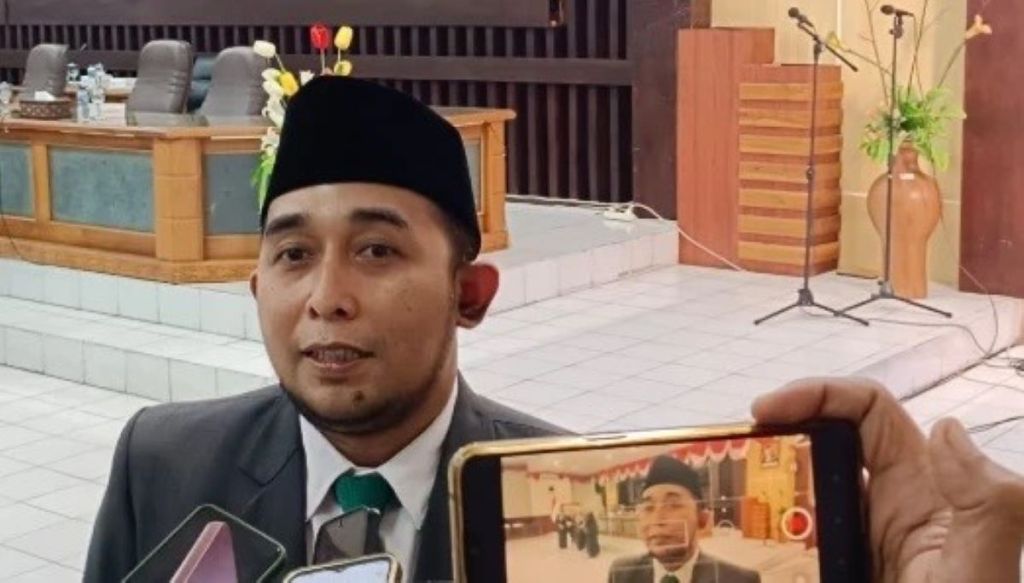 Ketua DPRD Situbondo Berharap Mas Rio dan Mbak Ulfi Amanah