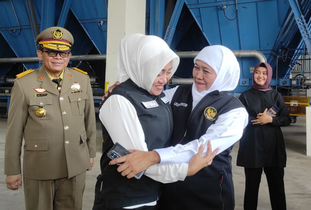 Khofifah Pasang Target Usai Gabung TKN Prabowo-Gibran: Pokoke Menang Mutlak Rek!