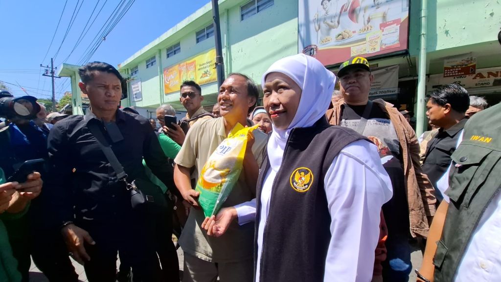 Tanggapan Santai Khofifah soal Rencana Aksi Rakyat Jawa Timur Menggugat