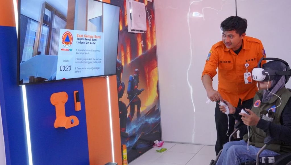Kolaborasi ITS dengan BPBD Jatim Luncurkan VR Simulasi Bencana