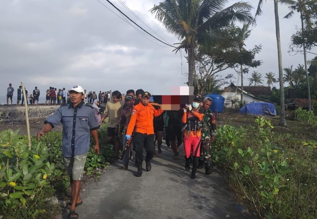 Kapal Tenggelam di Selat Bali: 31 Orang Penumpang Selamat, 4 Tewas