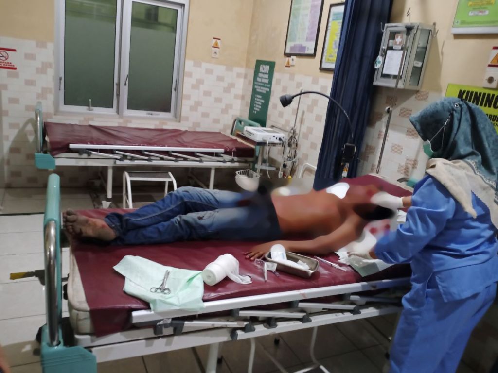 Teman Pemilik Depot Jamu Arabian Situbondo Dibacok Pemuda Mabuk