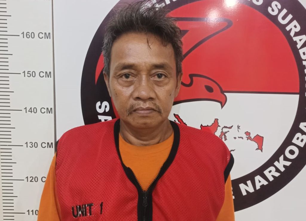 Lansia Surabaya Simpan Sabu 18 Poket di Kamar Kos