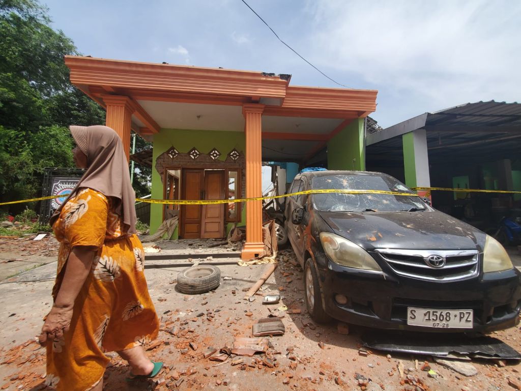 Penampakan Rumah Anggota Polisi Sumber Ledakan di Mojokerto