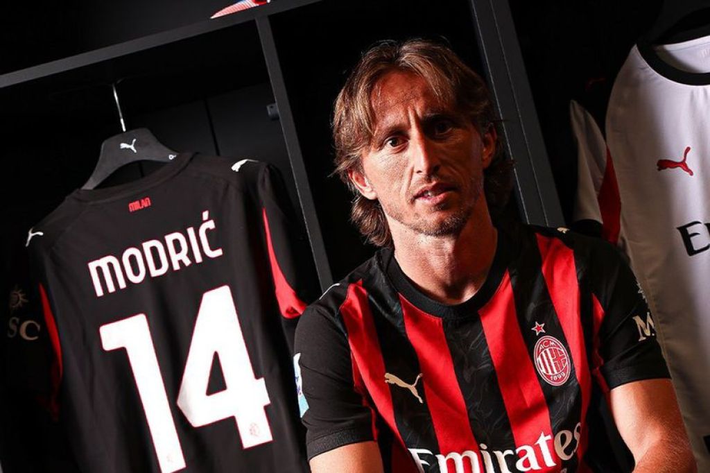 Modric Ingin Menang Bersama Milan dan Bukan Tutup Karir