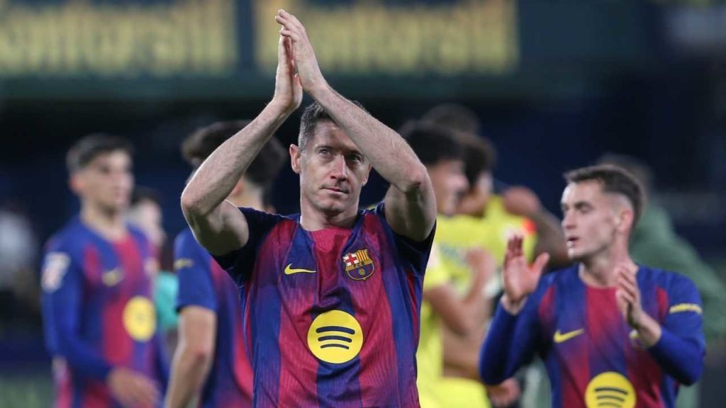 Barcelona Siapkan Anggaran 100 Juta Euro untuk Cari Pengganti Lewandowski