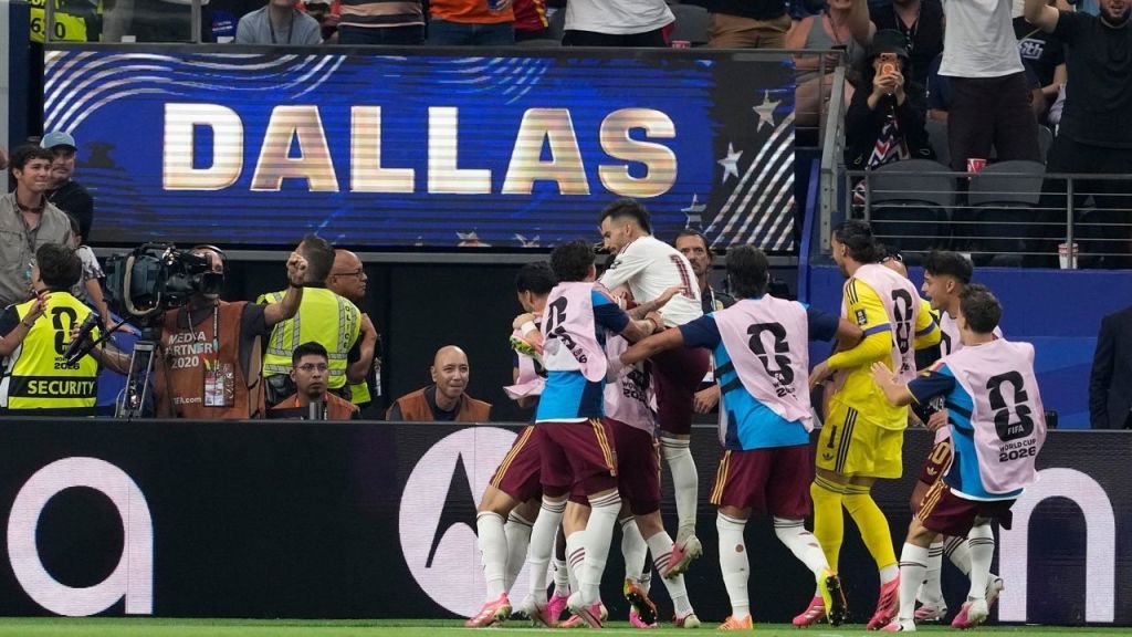 Spanyol Tundukkan Prancis 2-0, La Furia Roja Melaju ke Final Piala Dunia 2026