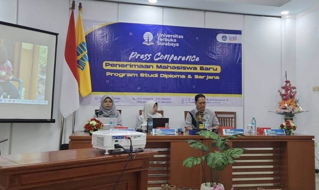 UT Surabaya Buka Perdaftaran Maba, Catat Syarat hingga Jadwalnya