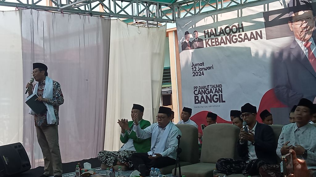 Teriakan Omon-omon dalam Halaqoh Kebangsaan di Pasuruan Bikin Mahfud MD Tertawa