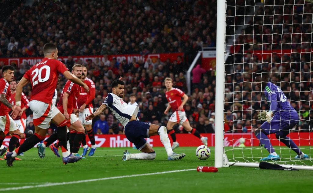 Manchester United Vs Tottenham: 10 Pemain Setan Merah Dipermalukan di Old Trafford