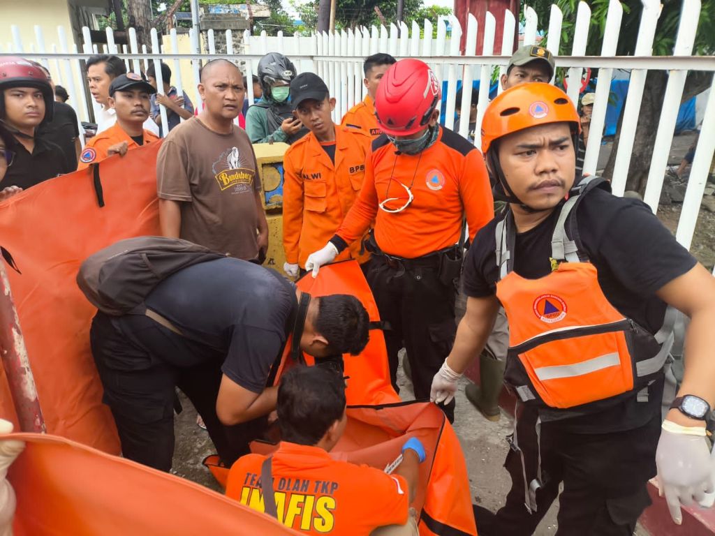 Mayat Bayi Dekat Pintu Air Jagir Surabaya Berusia 1 Hari, Dugaan Sengaja Dibuang