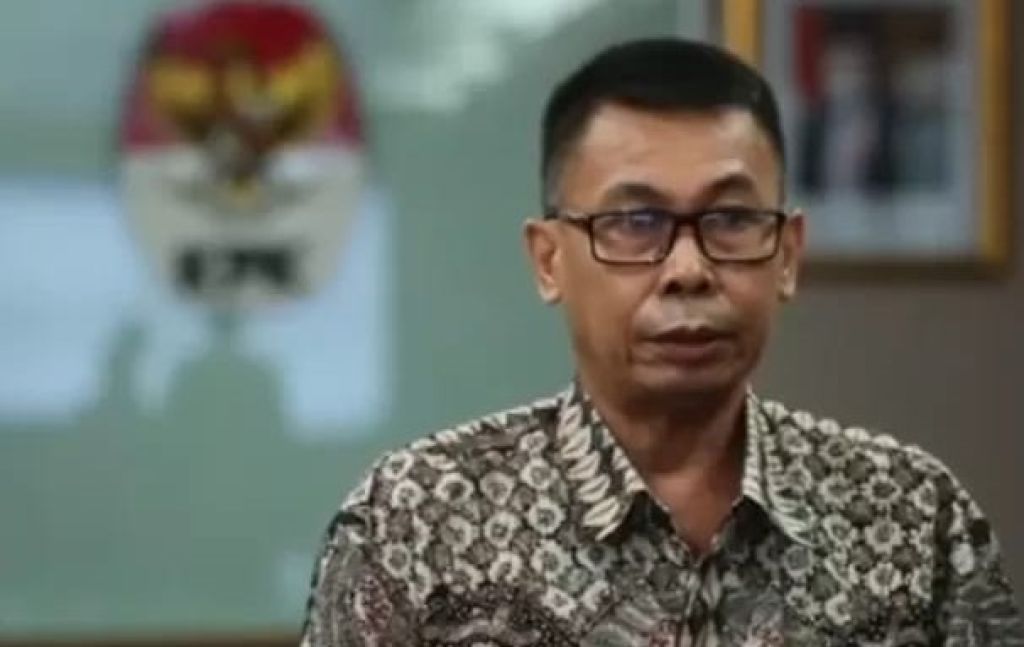 Hari Ini Presiden Jokowi Lantik Ketua KPK Sementara Nawawi Pomolango