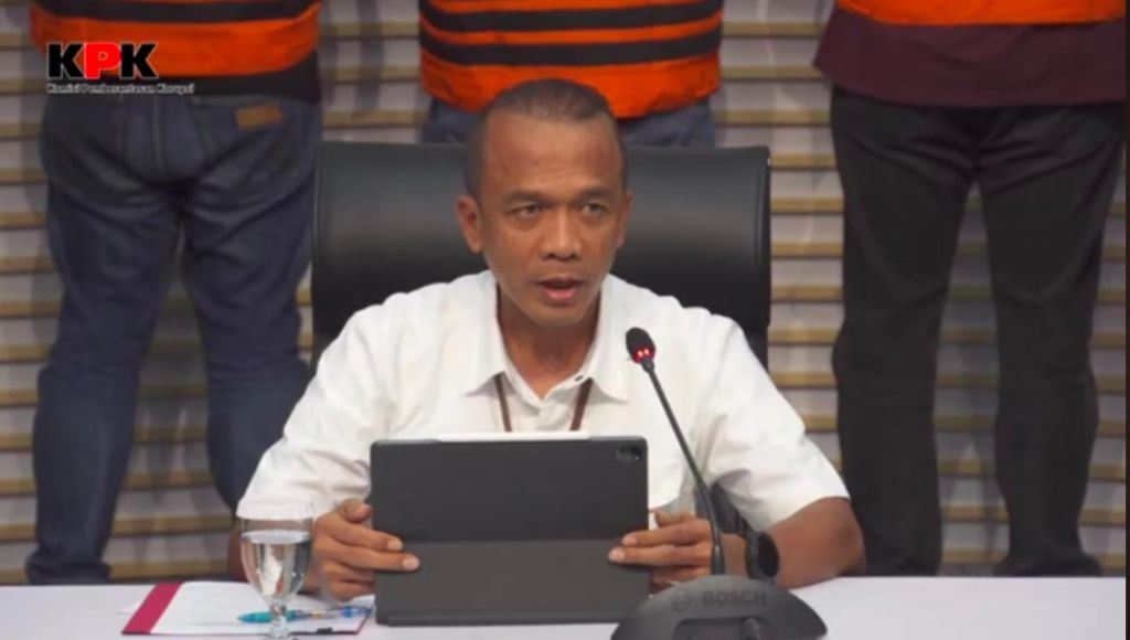 OTT KPK di Bondowoso: Kajari dan Kasipidsus Tersangka, Rp475 Juta Disita