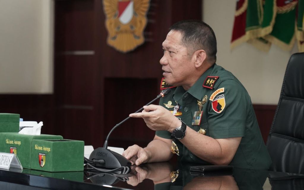 Pangdam V/Brawijaya Pimpin Rapat Evaluasi Kinerja dan Keuangan RS dr Soepraoen