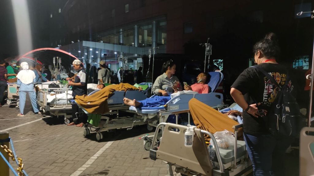 Pasca Dievakuasi karena Gempa, Kini Seluruh Pasien RSUA Surabaya Sudah Masuk Ruangan