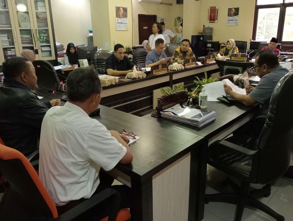 DPRD Kota Surabaya Sororti Kinerja PD Pasar Surya