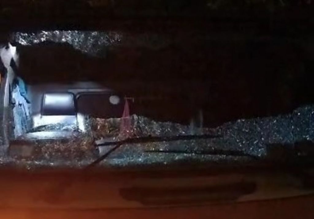 Hendak ke Cilacap, Dua Truk Tangki jadi Korban Lempar Batu di Jombang