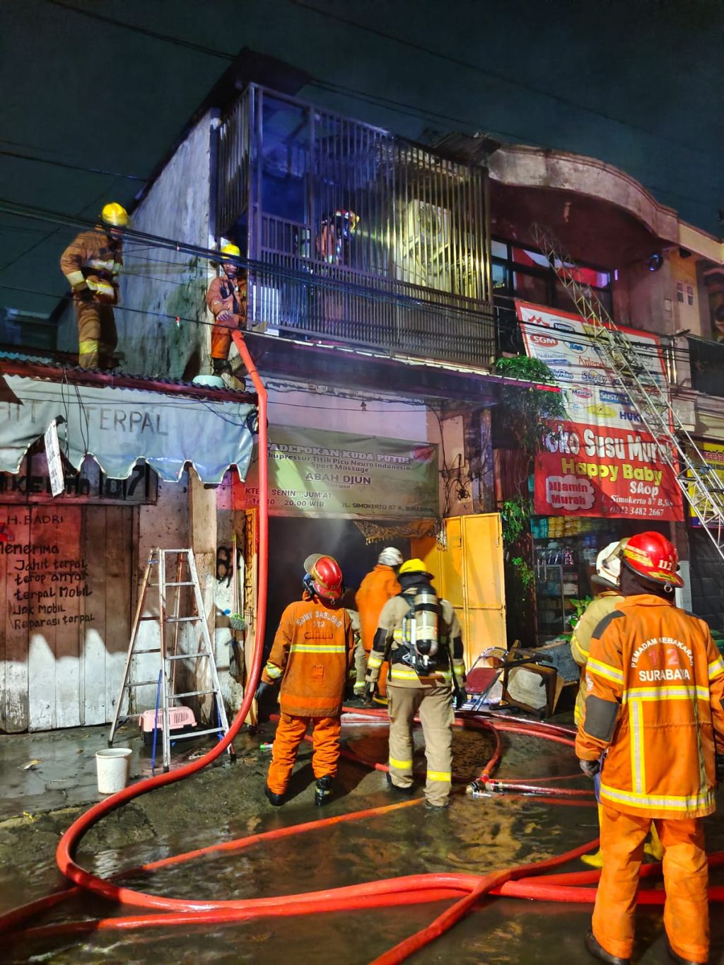 Padepokan Kuda Putih Surabaya Terbakar
