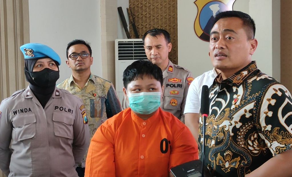 Motif Dibalik Tewasnya Gadis Cantik Surabaya di Tangan Adik Kandung