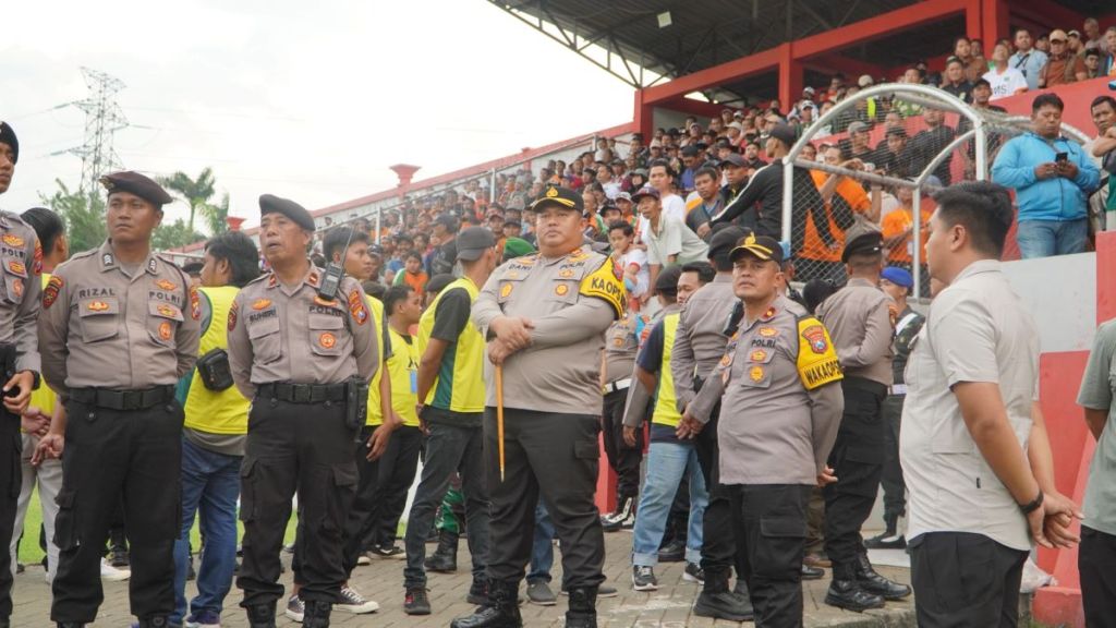 Laga Persekabpas vs Tornado FC, Kapolres Pasuruan Pimpin Pengamanan Hingga Akhir