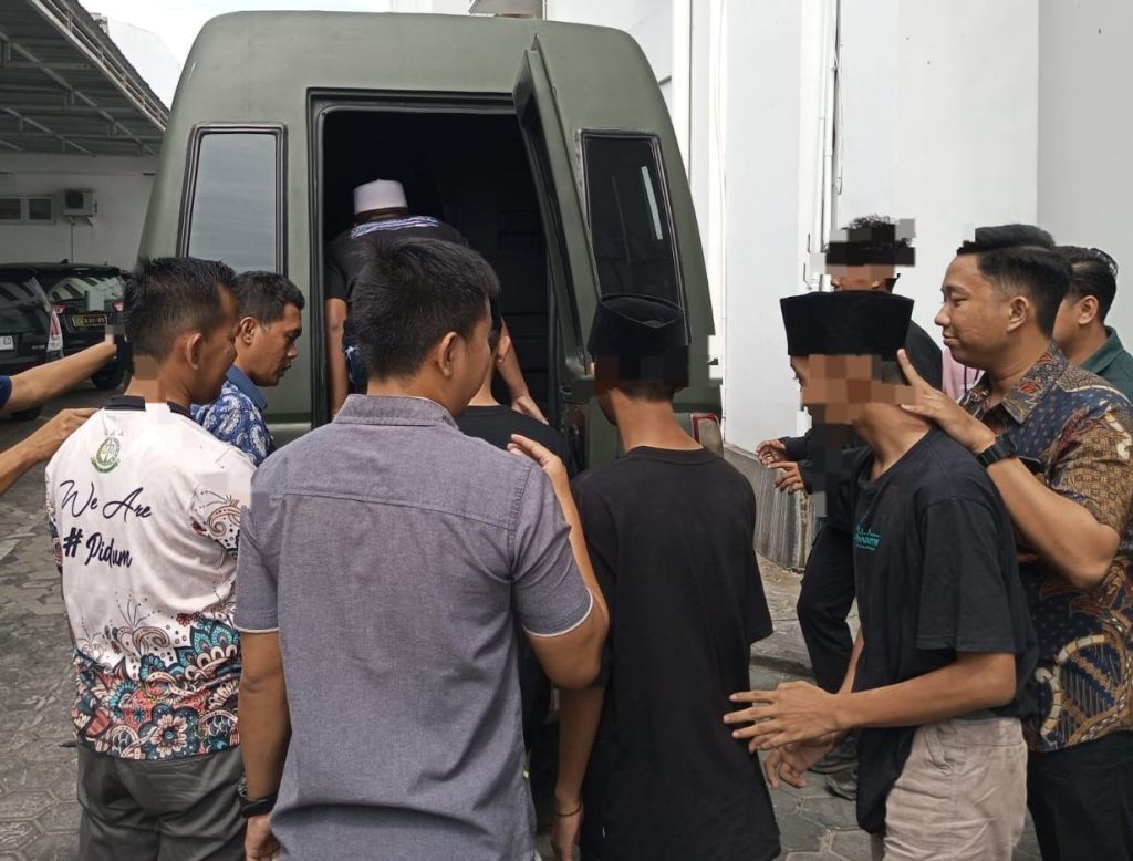 9 Tersangka Kasus Pengeroyokan Siswa MTS di Situbondo Dilimpahkan ke Kejaksaan