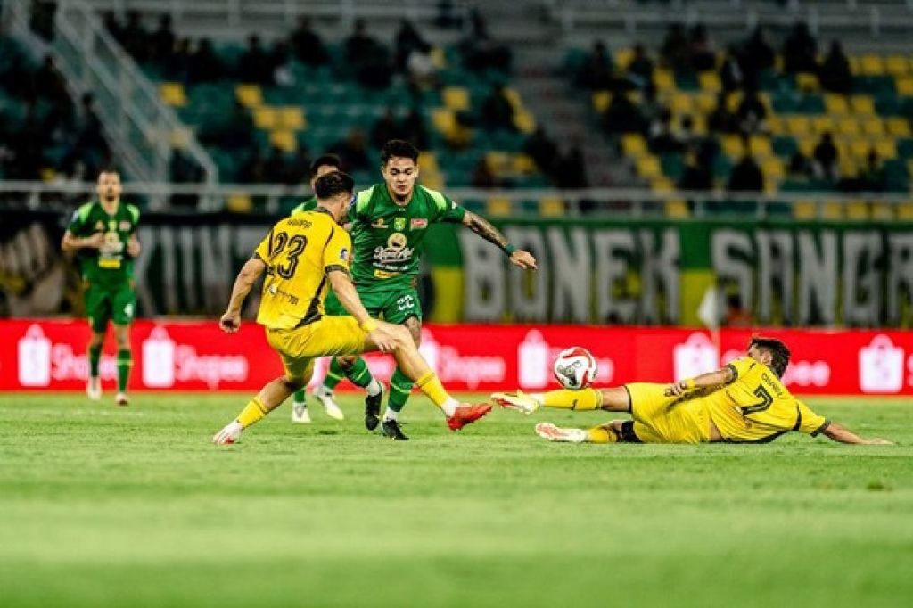 Persebaya Tekuk Semen Padang, Bajul Ijo Merangsek ke Papan Atas
