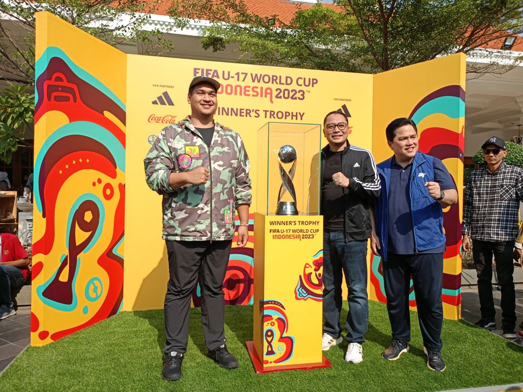 Trophy Tour Piala Dunia U17 Surabaya: Pujian Erick Thohir Hingga Harapan Eri Cahyadi