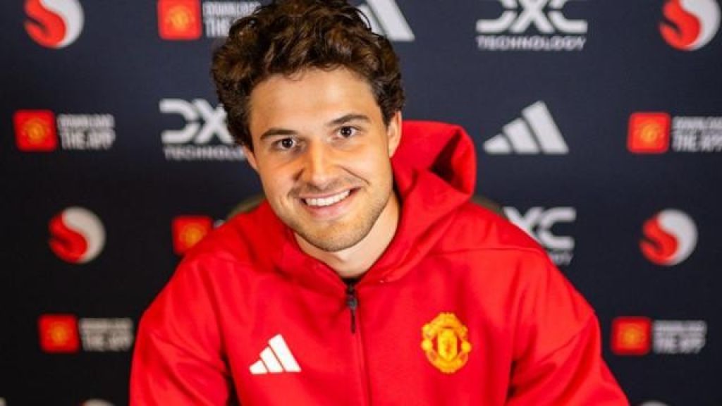 Manchester United Habiskan 4,7 Triliun di Bursa Transfer, Bisakah Juara