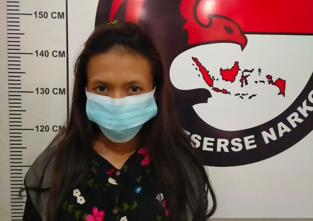 Pasutri Asal Surabaya Gagal Edarkan 96 Ribu Butir Pil Koplo