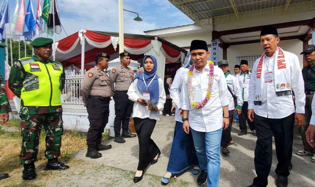 Perdana Daftar KPU, Ini Janji Gus Barra-Rizal jika Menang Pilkada Mojokerto 2024