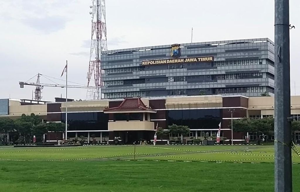 Polda Jatim Turun Tangan Usut Penahanan Ijazah di Sentoso Seal Surabaya