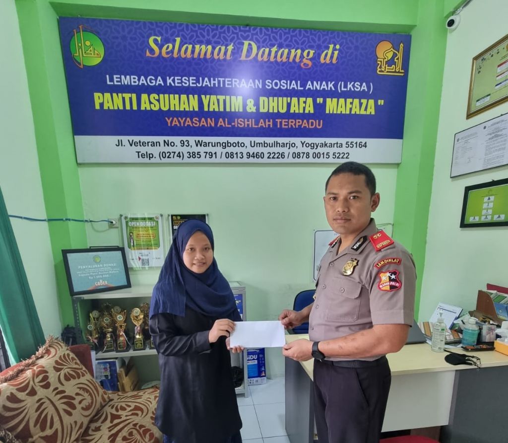Bantu Masyarakat Kurang Mampu, Serdik Sespimmen 62 Gelar Bakti Sosial