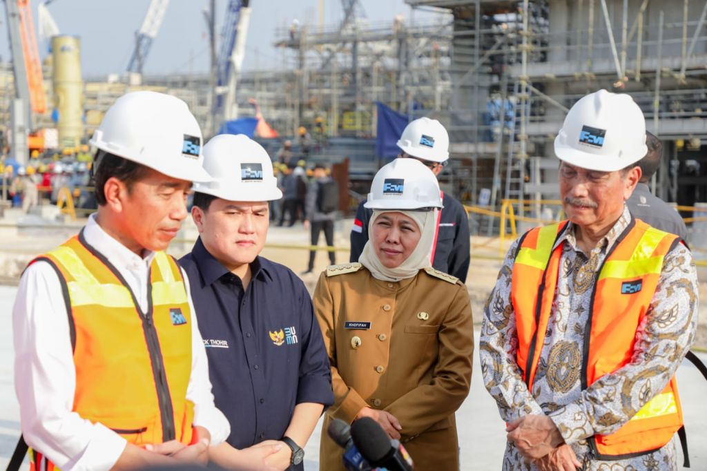 Presiden Joko Widodo Tinjau Pembangunan Dua Pabrik Pengolahan Tembaga di Gresik