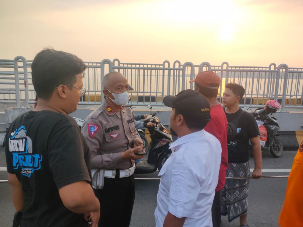 Pria asal Bangkalan Loncat dari Jembatan Suramadu, Tinggalkan Istri dan Motornya