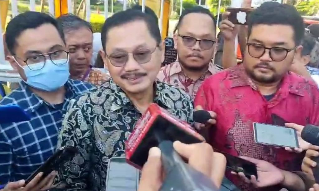 Dekan FK Unair Ajukan Keberatan ke Rektor Karena Dicopot Usai Tolak Dokter Asing