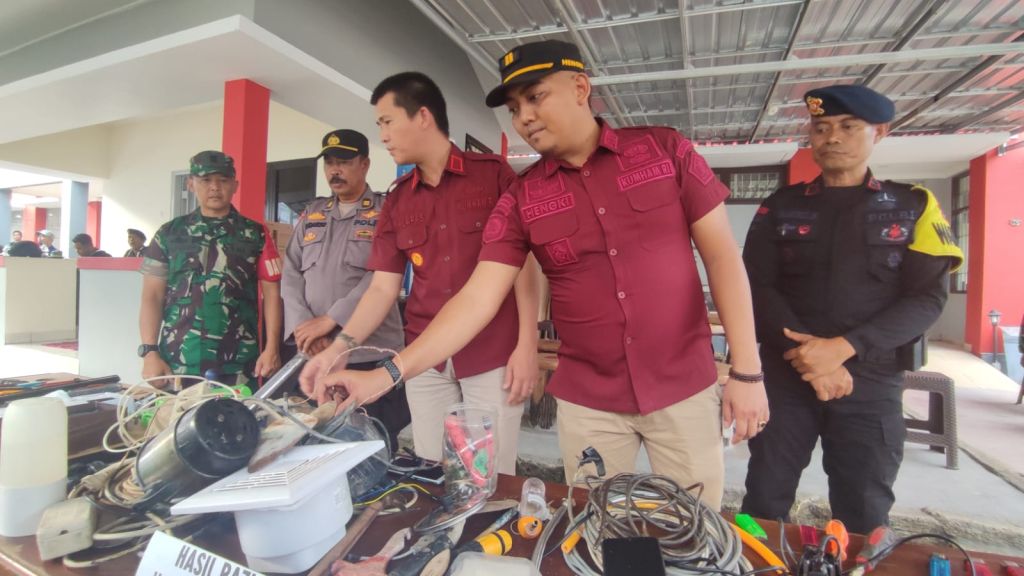 Begini Cara Rutan Surabaya Cegah Peredaran Ponsel pada Warga Binaan