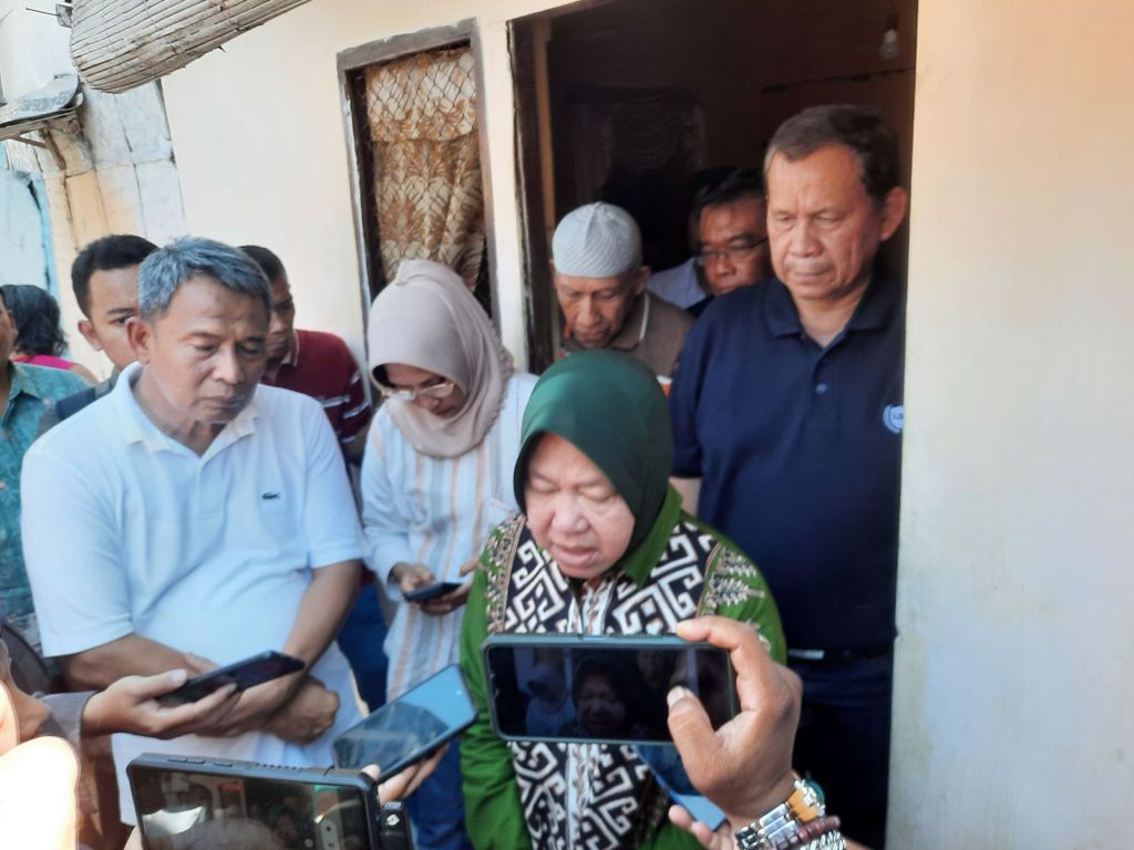 Mensos Risma: Kasus Kekerasan Anak di Situbondo Butuh Penanganan Serius