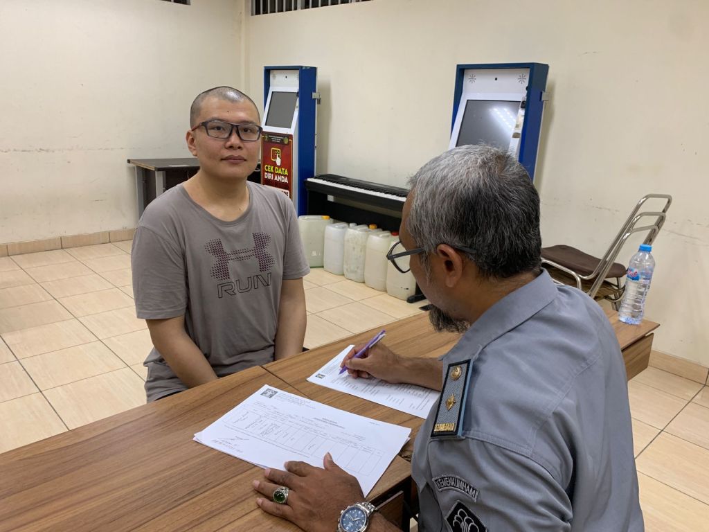 Ronald Tannur dengan Cukuran Botak di Rutan Medaeng