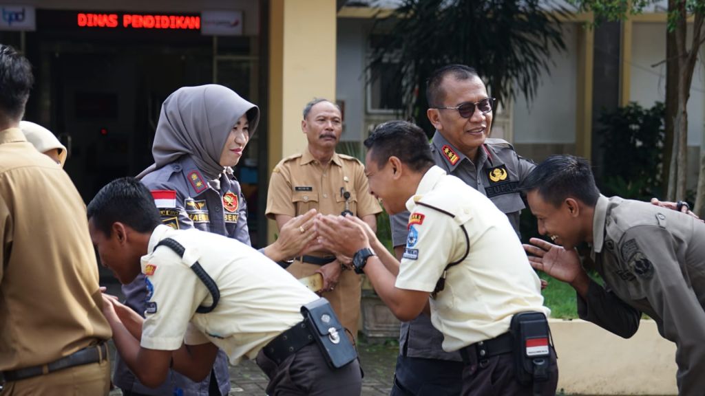 Pj Bupati Bondowoso Sidak OPD Pilih Tidak Laksanakan SE KemenPAN-RB