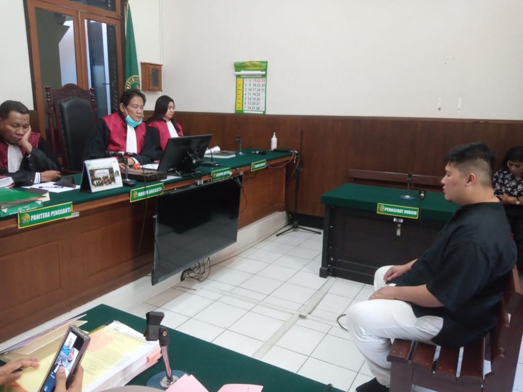JPU Tuntut Terdakwa Pemalsu Merek dan Izin Edar Empat Bulan Penjara, Korban Kecewa