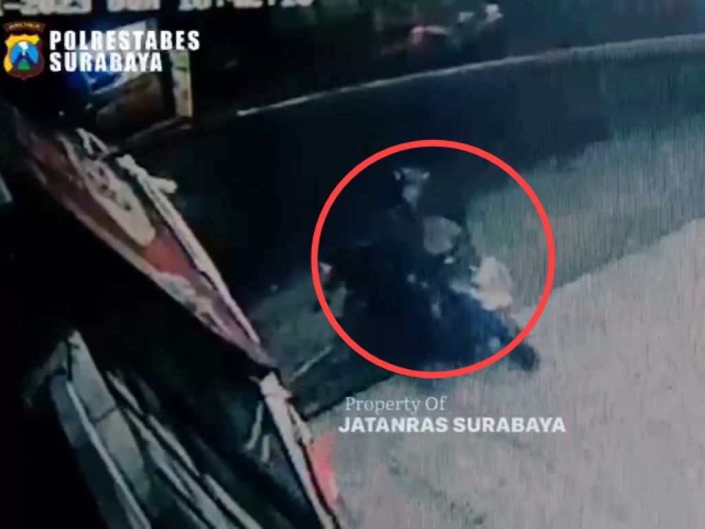 Gerebek Tempat Persembunyian Motor Curian di Surabaya, Polisi Ringkus 3 Orang