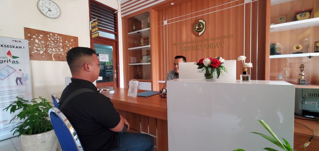 Ramalan Zodiak hingga Perselingkuhan Istri Tentara