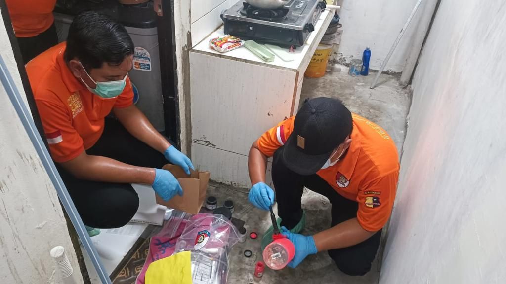 Dua Pembunuh Pria di Gresik Mengaku Jual Barang Milik Korban ke Jawa Tengah