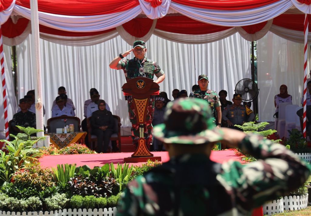Pangdam V/Brawijaya Resmi Tutup TMMD Ke-119 di Blitar