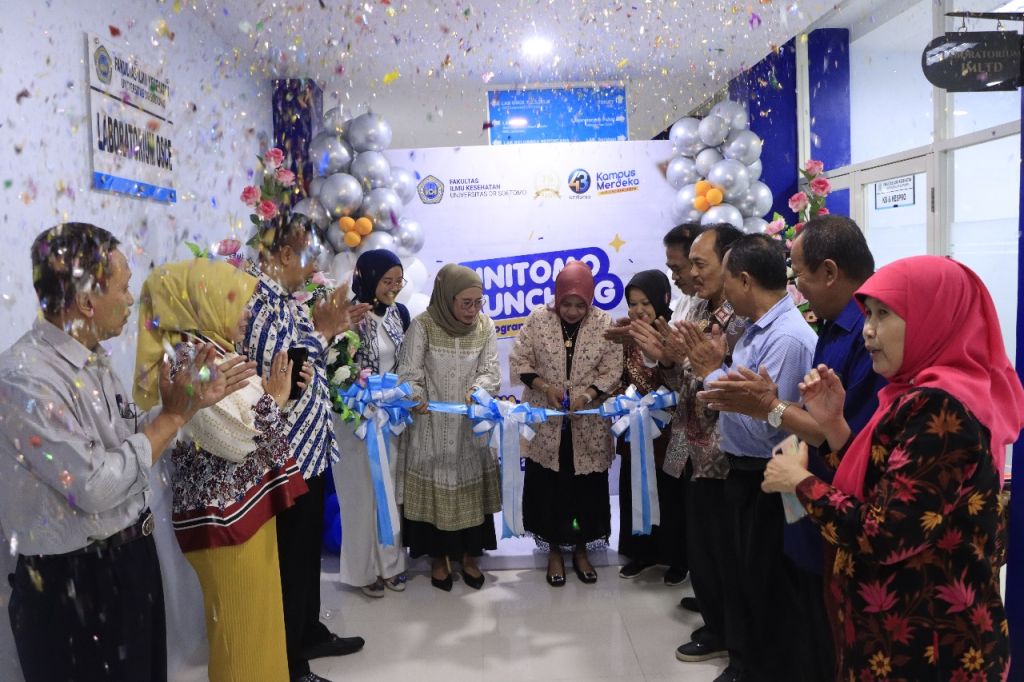 Jawab Tantangan Ikatan Bidan, Unitomo Surabaya Resmikan Program Studi Baru