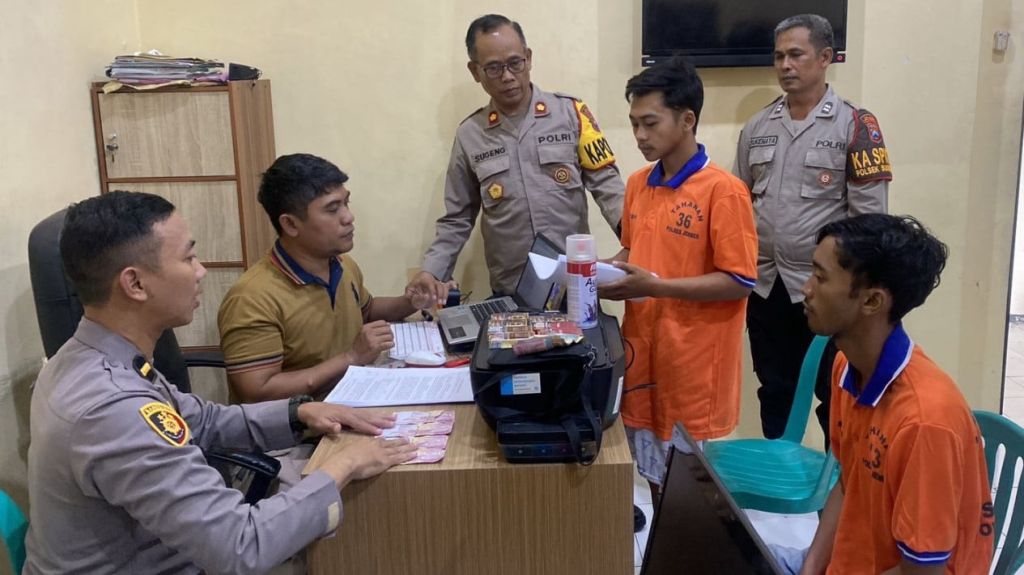Dua Pemuda Jember Belajar Buat Upal dari YouTube